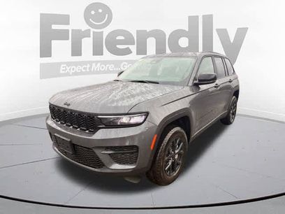 New 2025 Jeep Grand Cherokee Laredo