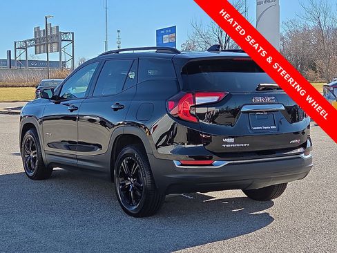 Used 2024 GMC Terrain AT4 w/ Infotainment Package II image 4