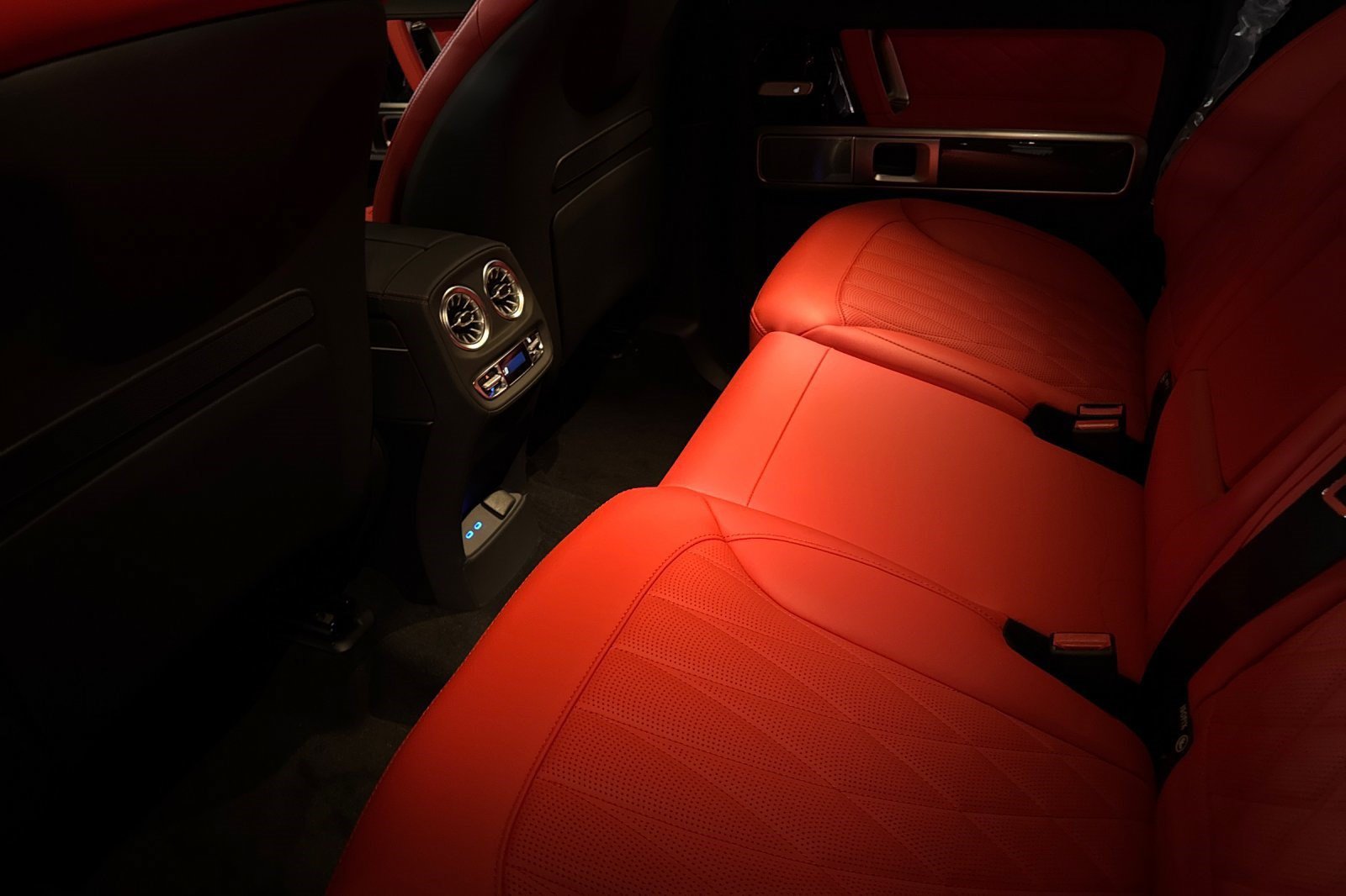 New 2027 Mercedes-Benz G 580 e image 26