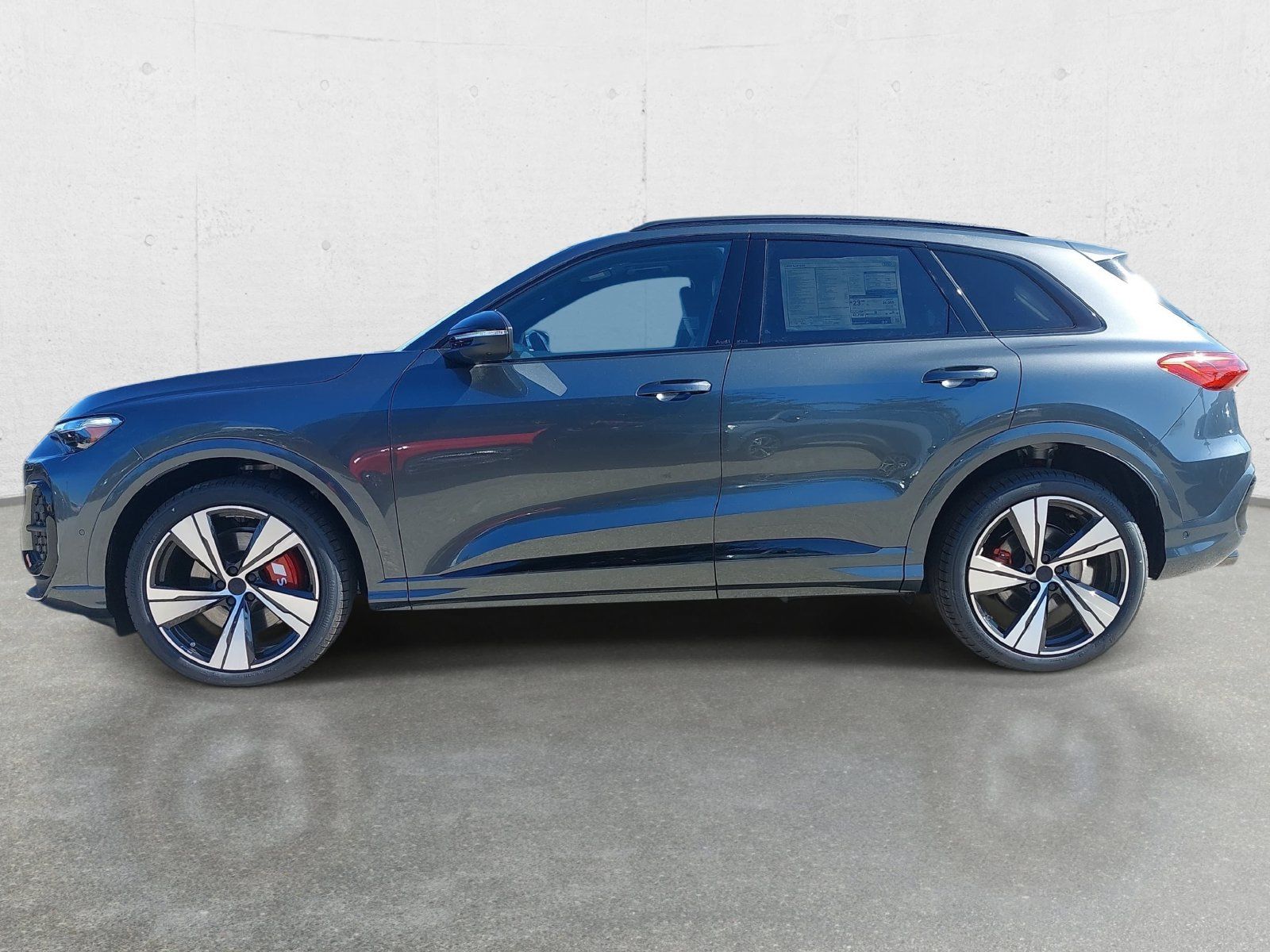 New 2026 Audi SQ5 Premium Plus AWD/4WD image 8