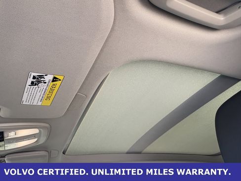 Certified 2025 Volvo XC90 B6 Plus image 30