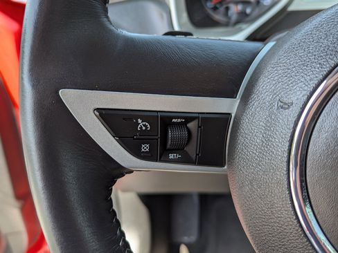 Used 2010 Chevrolet Camaro SS w/ LPO, Ground Effects Package image 15