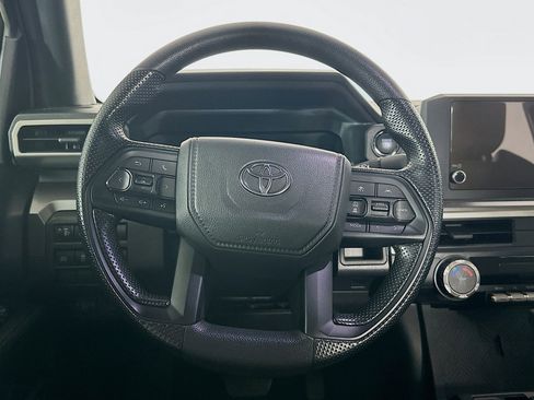 Used 2025 Toyota Tacoma SR5 image 18