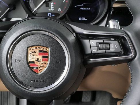 New 2026 Porsche Macan AWD image 12