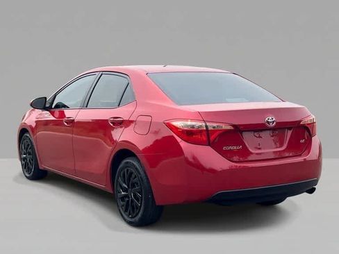 Used 2018 Toyota Corolla LE FWD image 6
