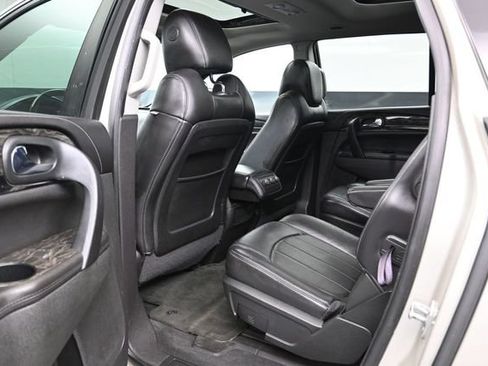 Used 2013 Buick Enclave Leather AWD/4WD image 17