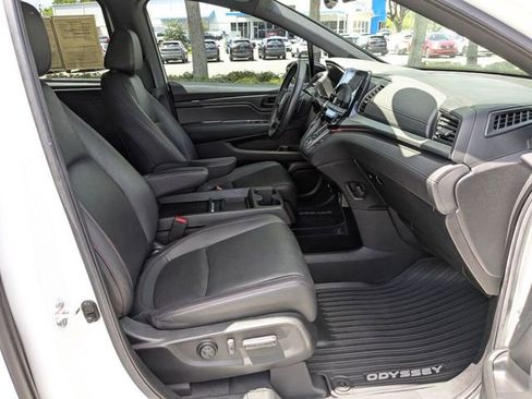 Certified 2023 Honda Odyssey Sport image 37