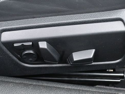 Used 2015 BMW M4 Convertible image 35