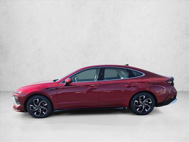 Used 2025 Hyundai Sonata SEL FWD image 9