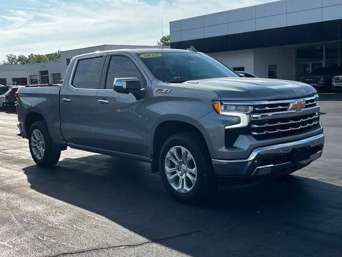 Used 2023 Chevrolet Silverado 1500 LTZ w/ LTZ Premium Package image 2
