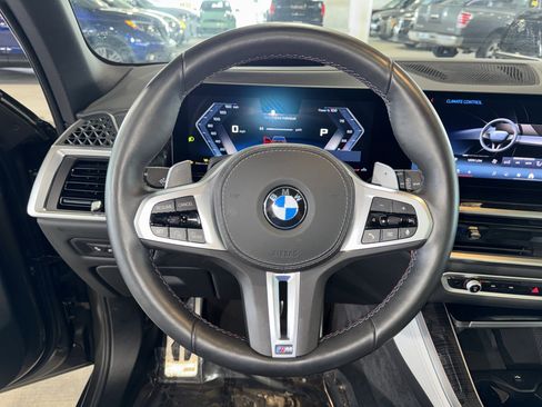 Used 2025 BMW X5 M60i w/ Executive Package image 21