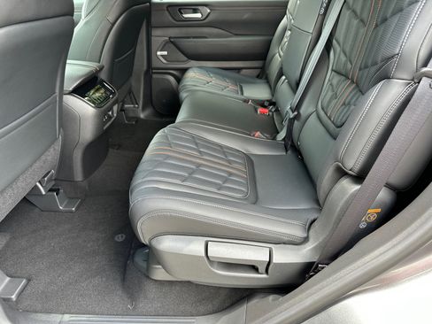 New 2025 Nissan Armada PRO-4X image 22