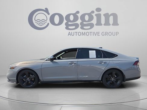 Certified 2025 Honda Accord Sport image 2