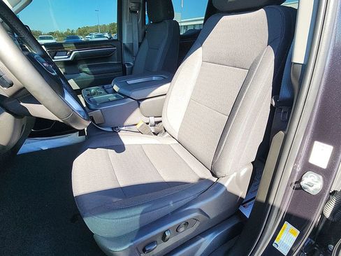 Certified 2025 GMC Sierra 1500 Elevation image 11