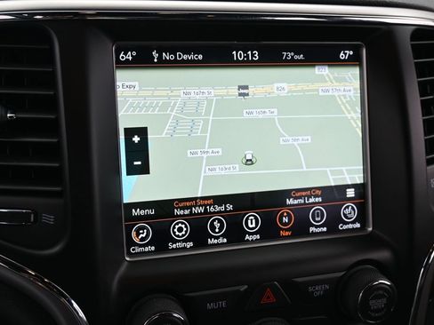 Used 2018 Jeep Grand Cherokee Altitude image 18