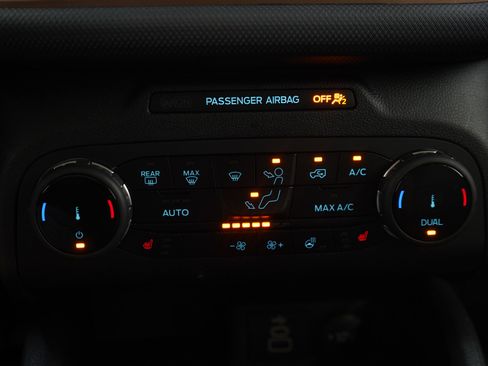Used 2023 Ford Bronco Sport Badlands w/ Premium Package AWD/4WD image 28