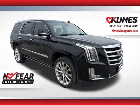 Used 2020 Cadillac Escalade Premium Luxury image 1