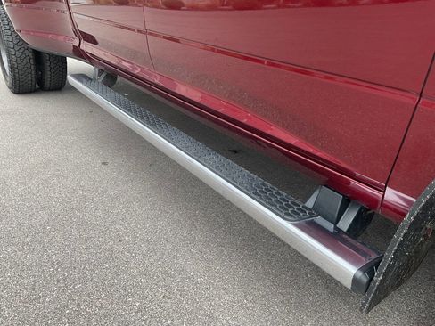 Used 2018 RAM 3500 SLT image 61