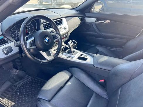 Used 2012 BMW Z4 sDrive35i w/ Sport Pkg RWD image 7
