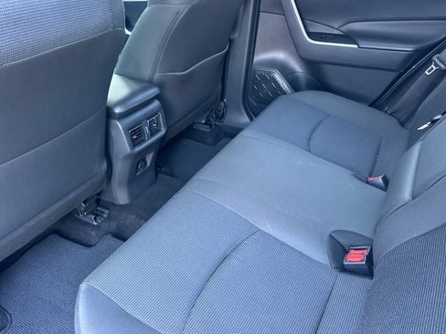 Used 2025 Toyota RAV4 LE AWD/4WD image 12