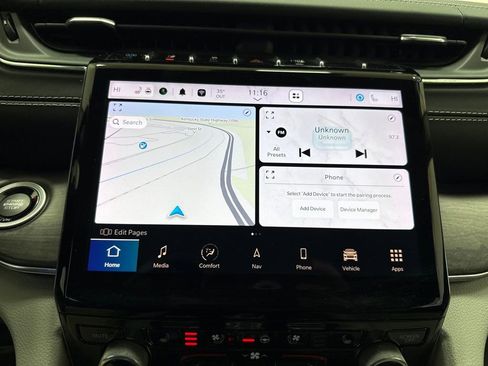 Used 2022 Jeep Grand Cherokee Overland w/ Luxury Tech Group IV image 29