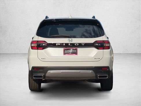 New 2026 Honda Pilot Elite image 8