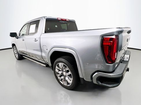 Used 2025 GMC Sierra 1500 Denali w/ Denali Reserve Package AWD/4WD image 6