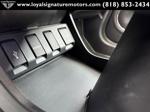 Used 2017 Honda HR-V EX-L image 28