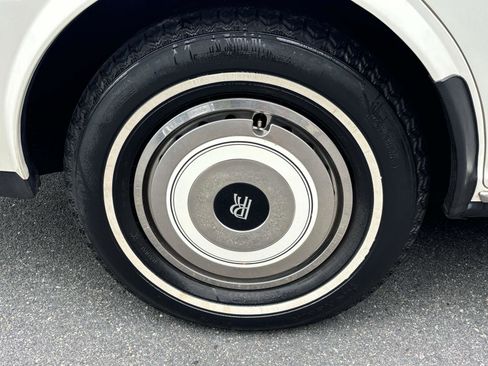 Used 1987 Rolls-Royce Silver Spur image 20