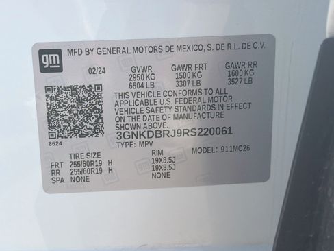 Used 2024 Chevrolet Blazer EV LT AWD/4WD image 12