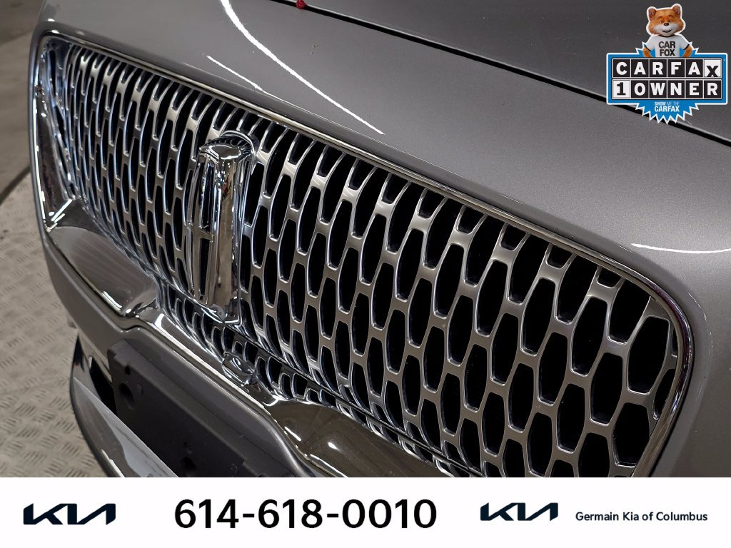 Used 2023 Lincoln Nautilus Reserve AWD/4WD image 13