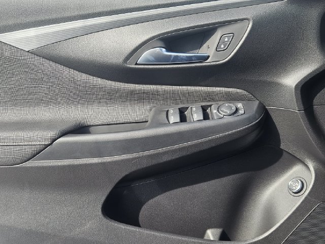 New 2026 Buick Envista Sport Touring FWD image 17