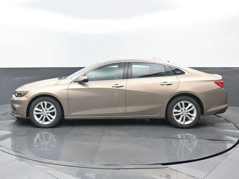Used 2018 Chevrolet Malibu LT FWD image 7
