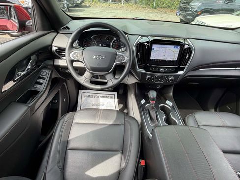 Used 2023 Chevrolet Traverse RS AWD/4WD image 15