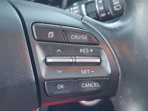 Used 2019 Hyundai Kona Limited image 28