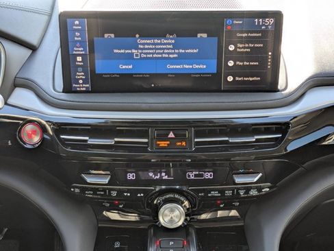 Certified 2025 Acura MDX SH-AWD w/ Technology Package image 12