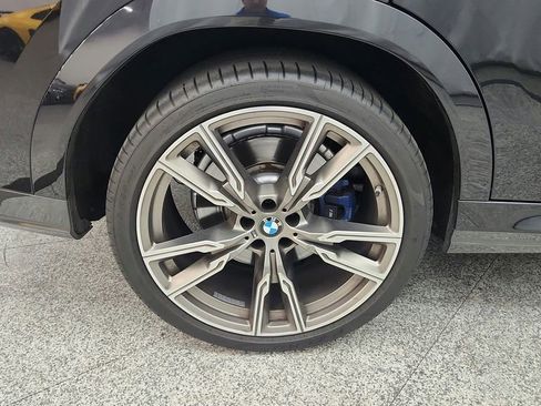 Used 2021 BMW X6 M50i w/ Executive Package AWD/4WD image 25