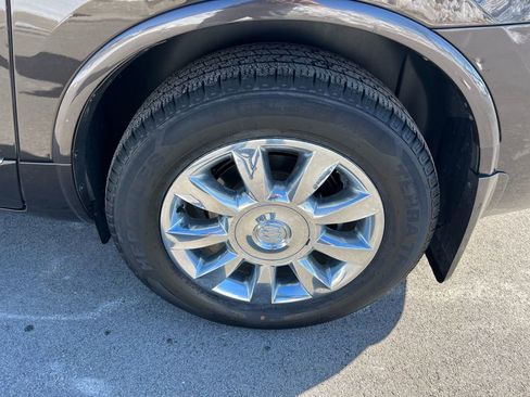 Used 2014 Buick Enclave Premium image 13