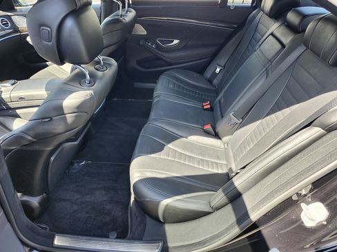 Used 2015 Mercedes-Benz S 550 4MATIC Sedan image 5