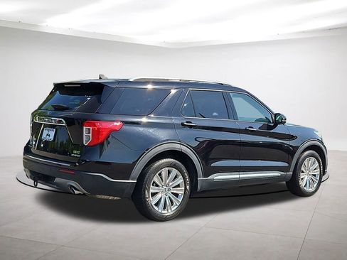 Used 2021 Ford Explorer Limited w/ Equipment Group 301A AWD/4WD image 7