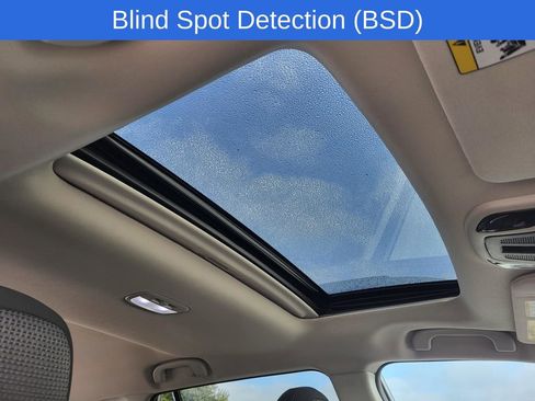 Certified 2024 Subaru Outback Premium image 10