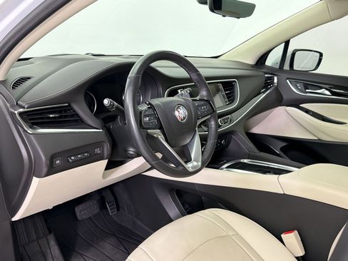 Used 2023 Buick Enclave Premium w/ Experience Buick Package FWD image 4