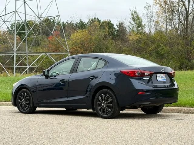 Used 2016 MAZDA MAZDA3 i Sport FWD image 14