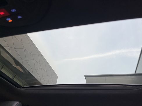 Used 2025 Genesis G70 3.3T Advanced w/ Sport Prestige Package image 28