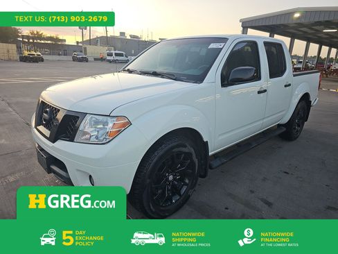 Used 2020 Nissan Frontier SV w/ Midnight Edition Floor Mats RWD image 1