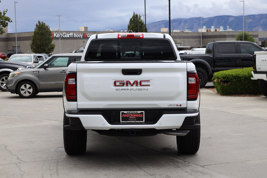 Used 2025 GMC Canyon AT4 w/ Nightfall Edition AWD/4WD image 5