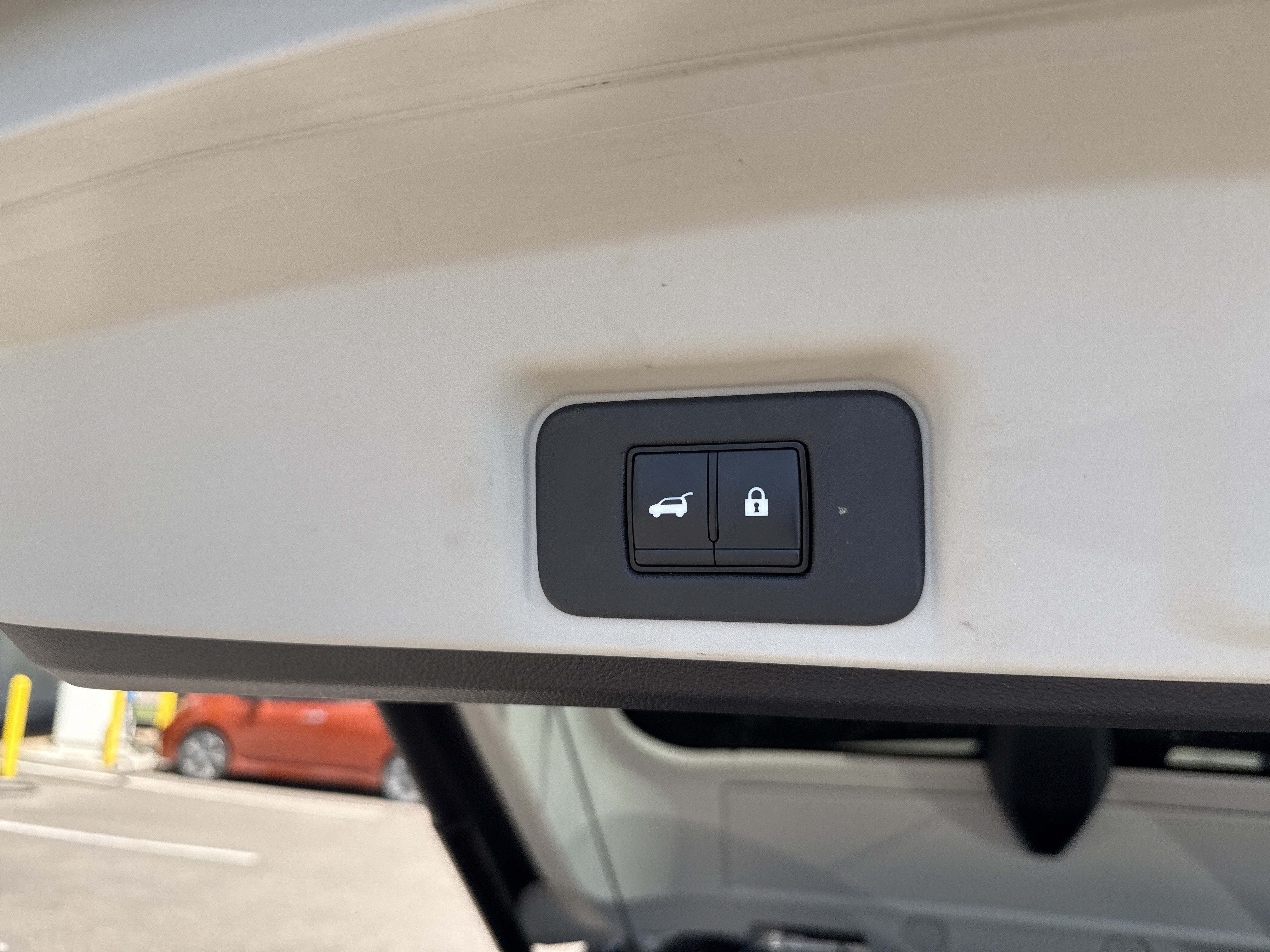 Certified 2023 Nissan Ariya AWD/4WD image 11