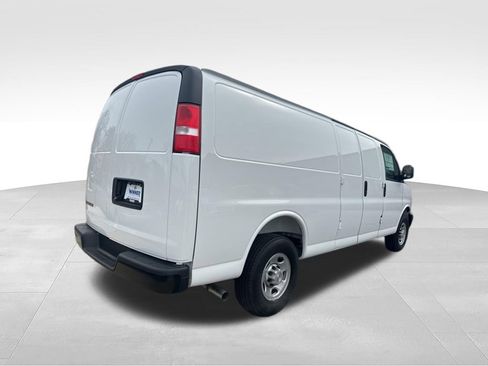 New 2026 Chevrolet Express 2500 Extended w/ Driver Convenience Package RWD image 5