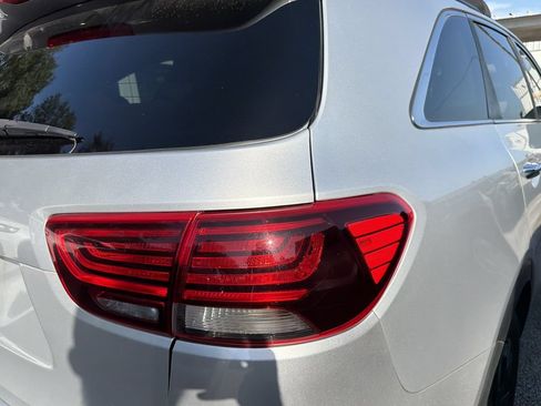 Used 2020 Kia Sorento S FWD image 10