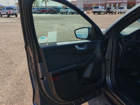 Used 2023 Ford Escape ST-Line w/ Tech Pack #1 image 13